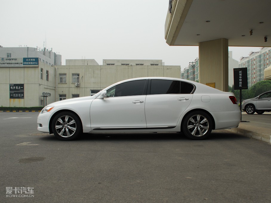 2010׿˹GS 300