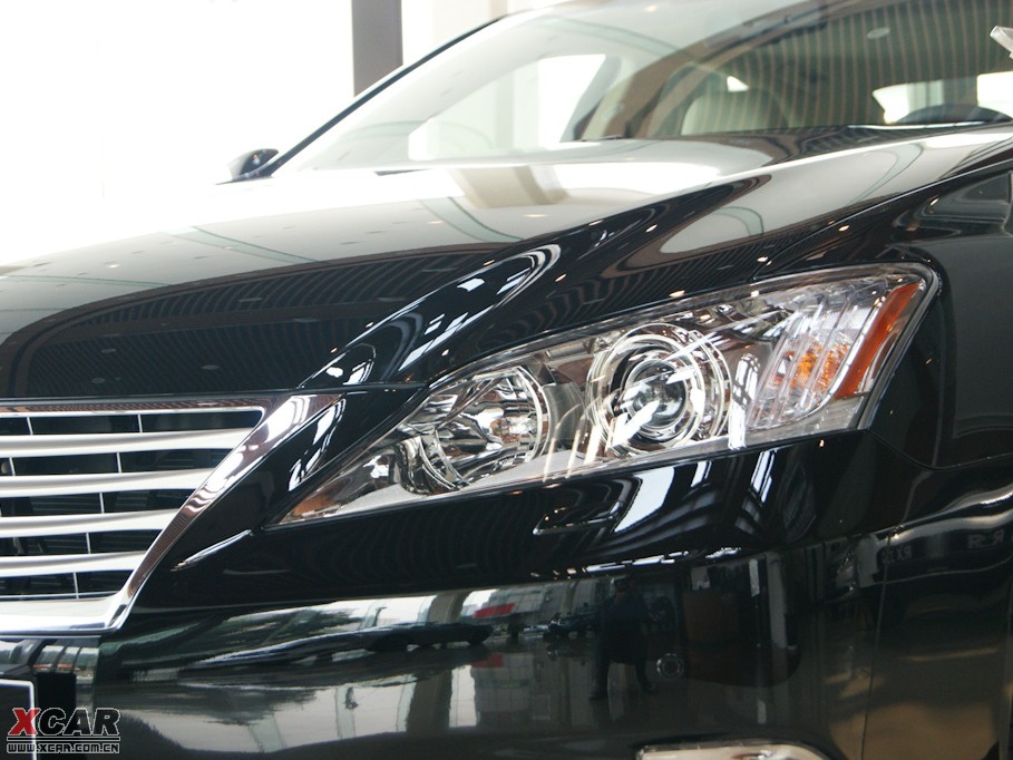 2010׿˹ES 240 Ű