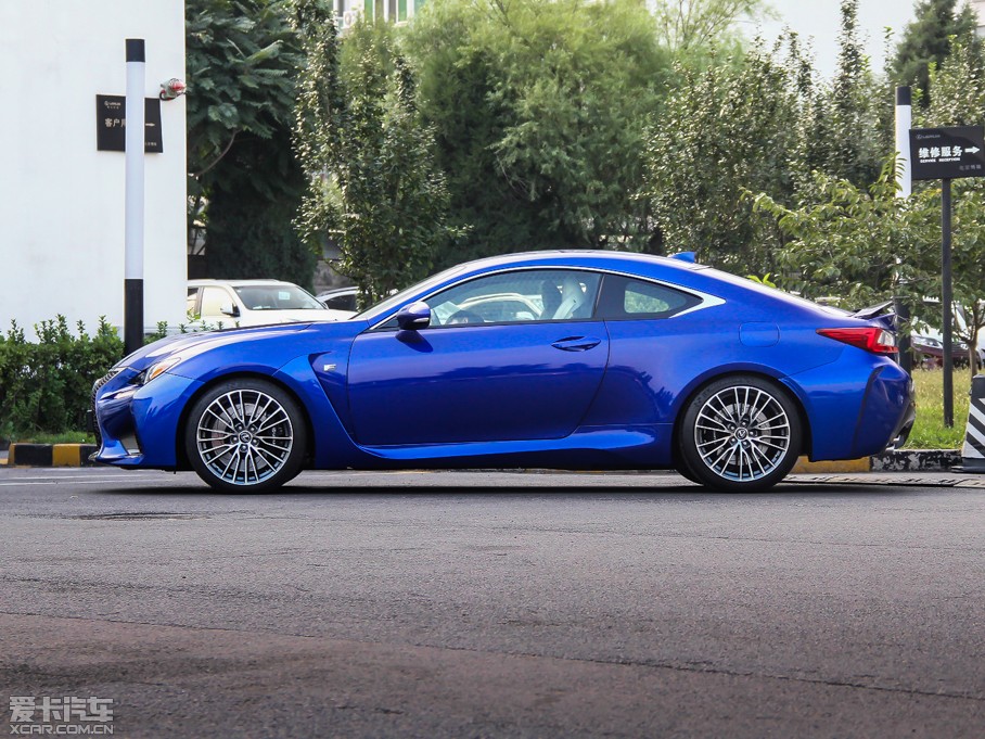 2015׿˹RC F 5.0L Ԧ