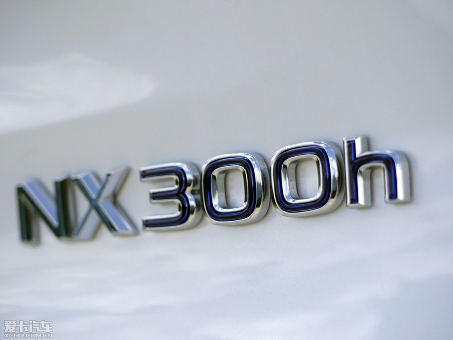 2015׿˹NX 300h а ǰ