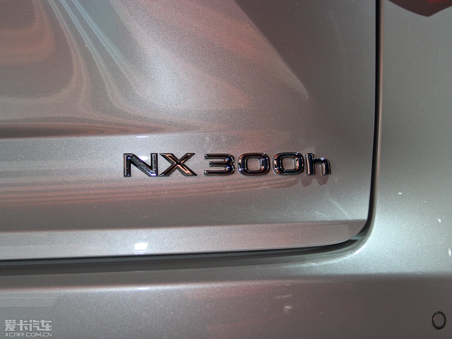 2015׿˹NX 300h а ǰ