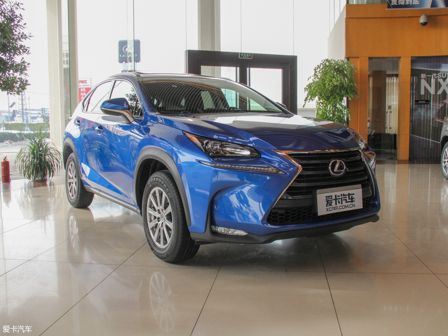 2015׿˹NX 300h а ǰ