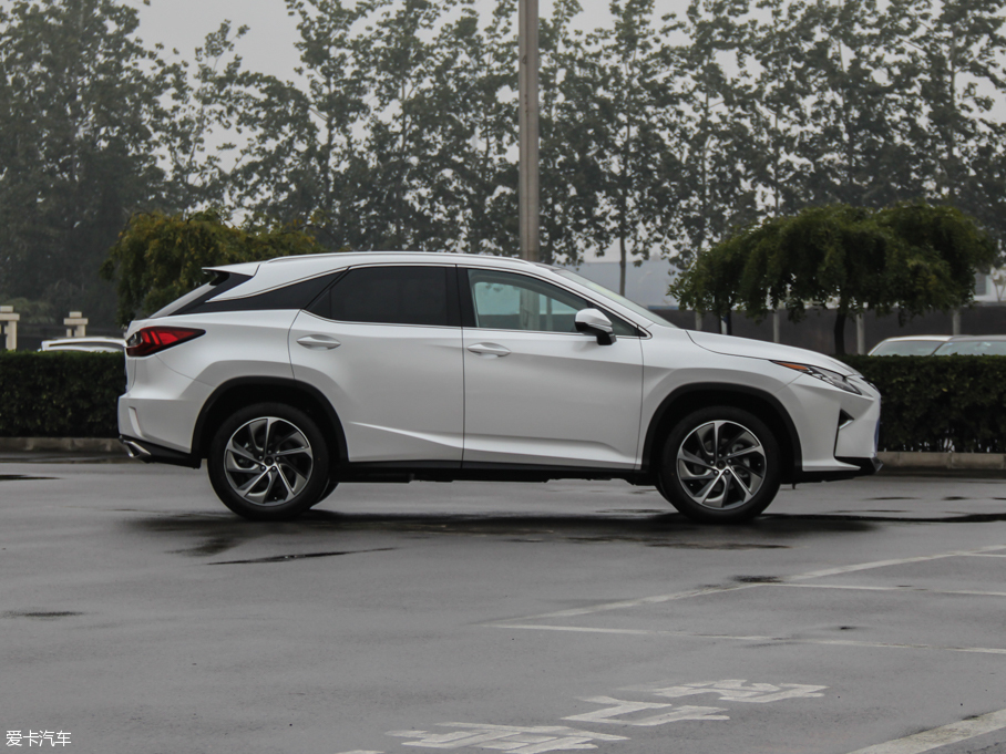 2016׿˹RX 300 Ű V