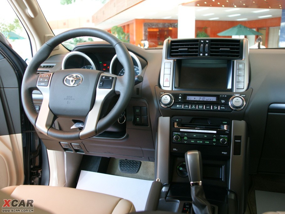 2010款2700 豪华版-中控区(18/32)