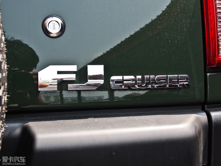 2011FJ· 4.0L Զ