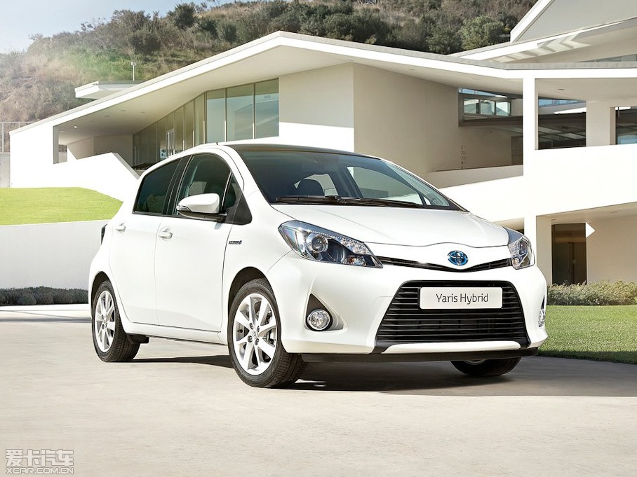 2013款豐田yaris(海外)hybrid