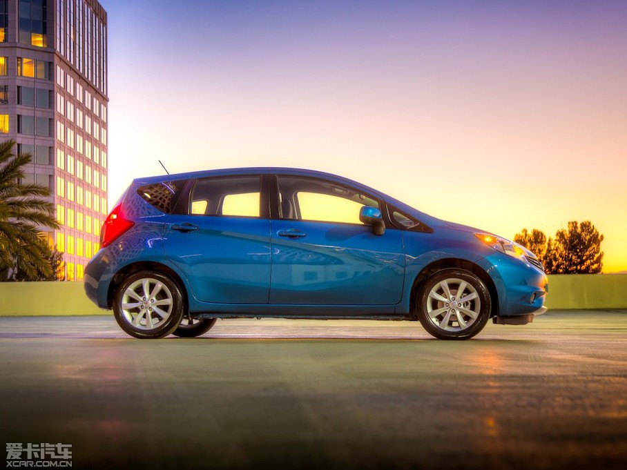 2014Versa Note