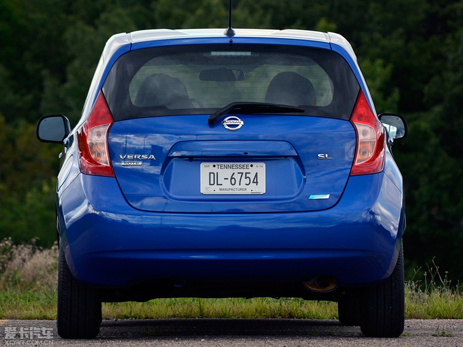 2014Versa note SR