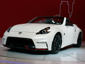 2015Nismo Roadster 