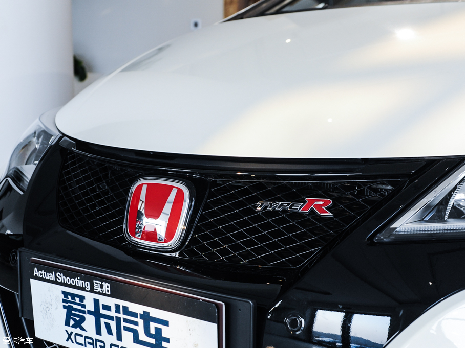 2015˼() Type R