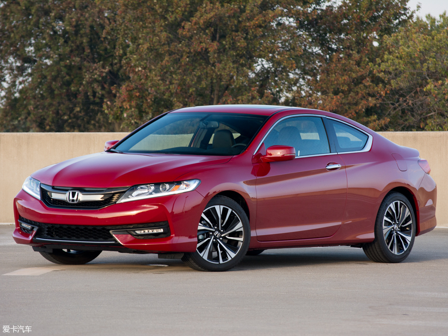 2016款雅阁 coupe(海外)基本型