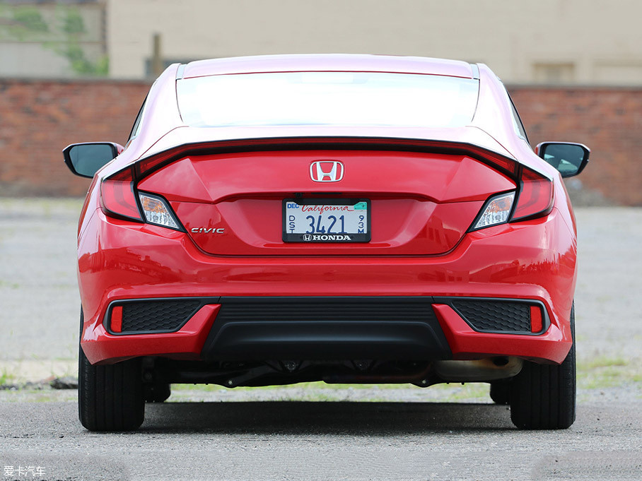爱卡首页 汽车图片 本田 思域(海外) 2016款coupe  2021款思域(海外)