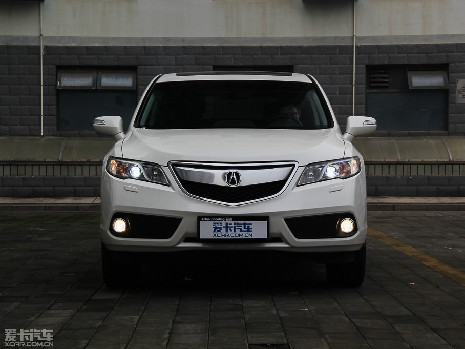 2013کRDX() 3.0L Ӣ