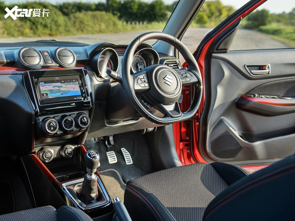 【2020款速翼特sport hybrid_中控区_1/20张图片】_汽车图片大全_爱卡