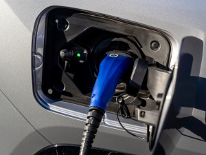 2020PLUG-IN HYBRID ϸ