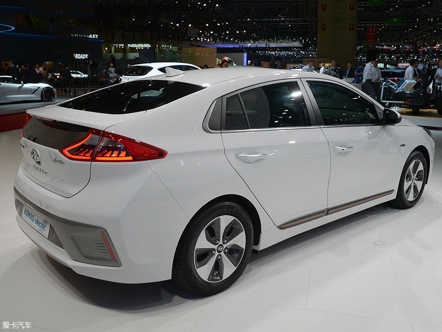 2016IONIQ Electric