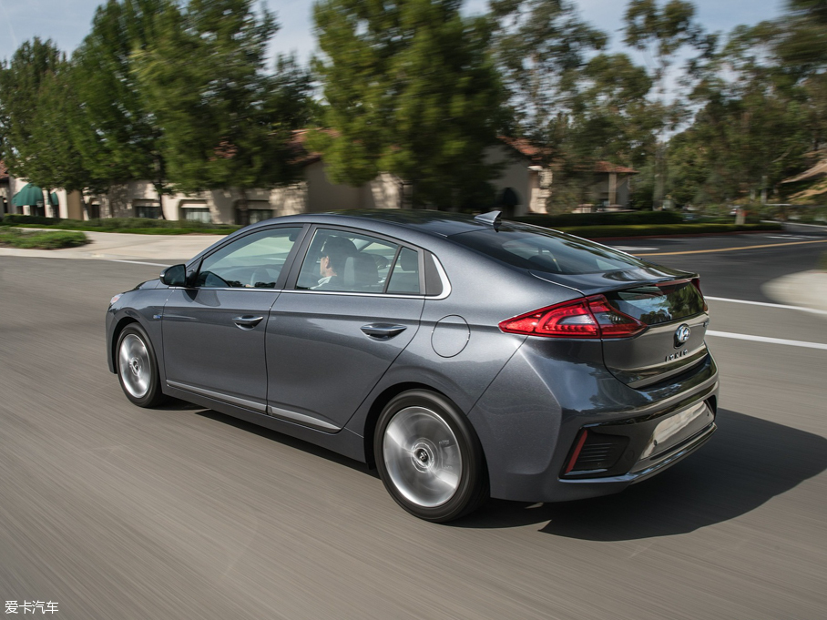 2016IONIQ Hybrid