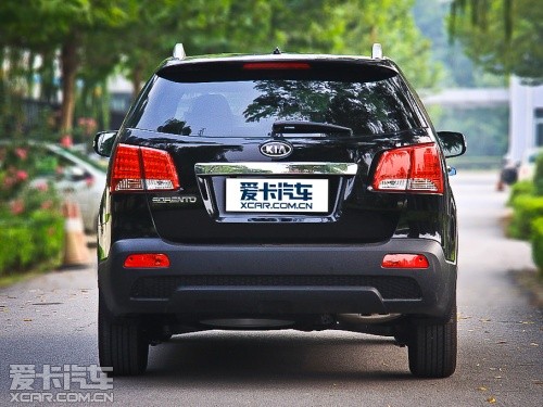 起亚 2012款索兰托