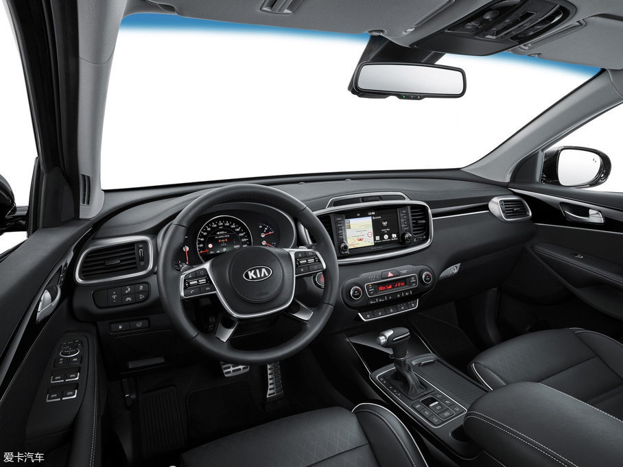 2018款索兰托l 2.4l 汽油两驱都市版 5座