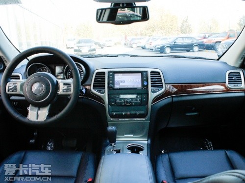 Jeep 2013ŵ