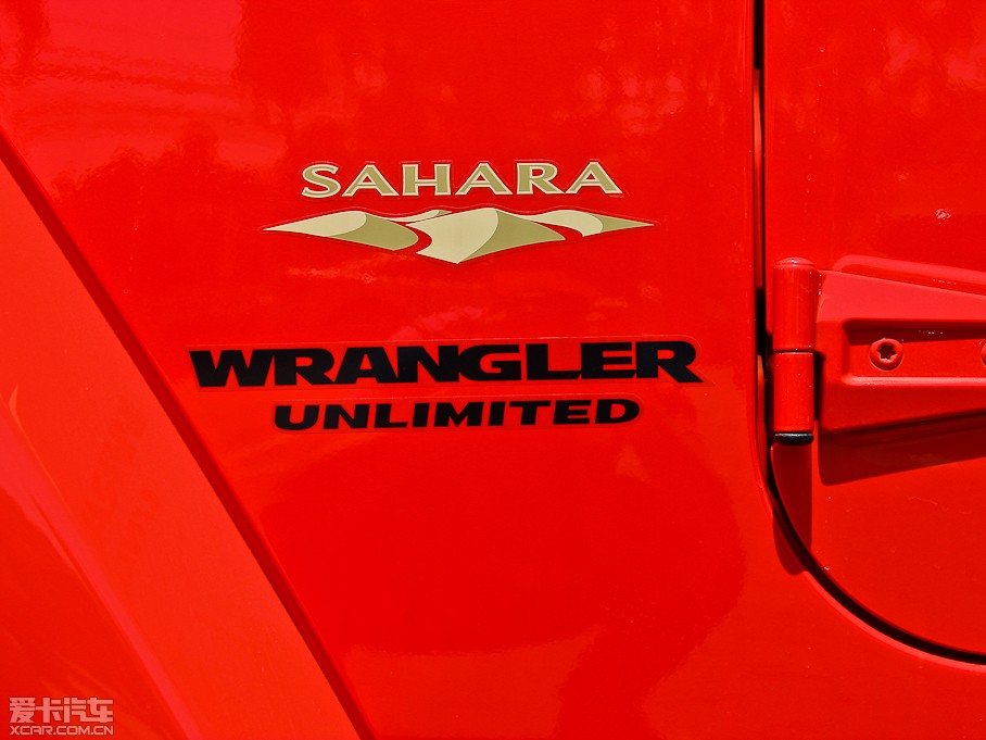 2013 3.6L Ű Sahara