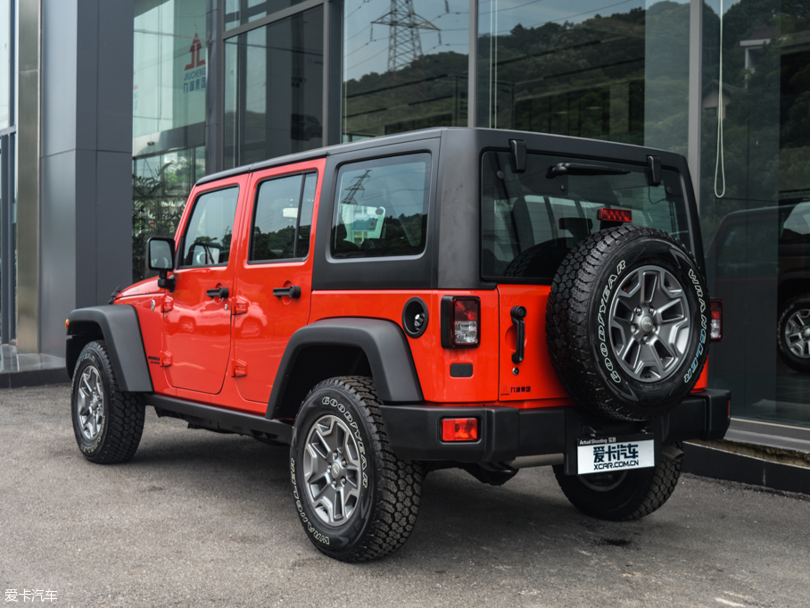 2015 3.6L  Rubicon