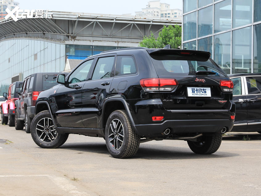 Jeep2018款大切诺基