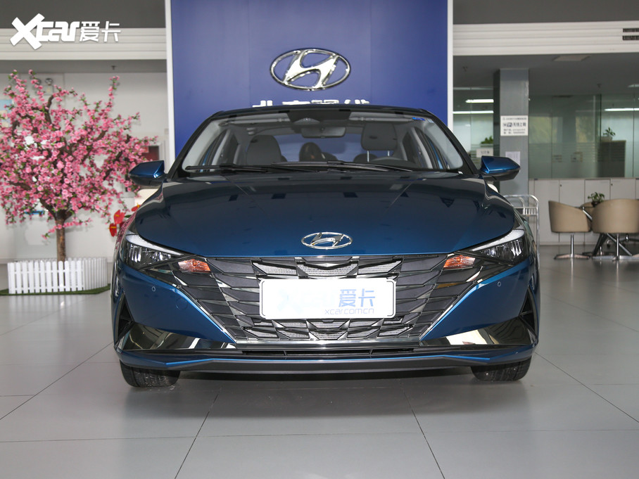 愛卡首頁 > 汽車圖片 > 現代 > 伊蘭特 > 2021款1.5l lux尊