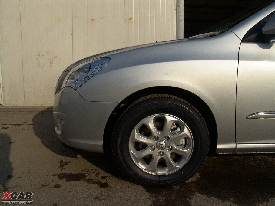 2010ö 1.6 GLS Զ