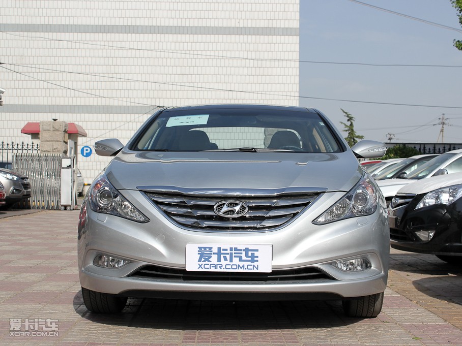 2011 2.4TOP Զ