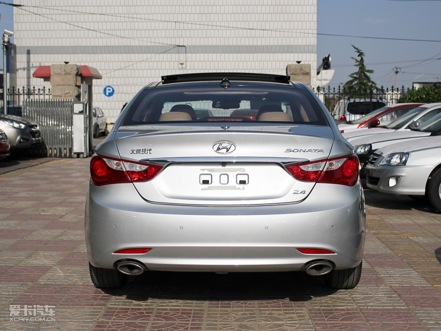 2011 2.4TOP Զ