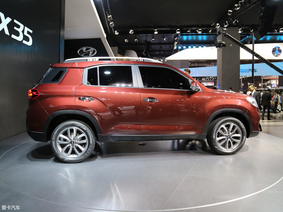 爱卡首页 汽车图片 现代 ix35 2017款基本型  2017款ix35 基本型 2015