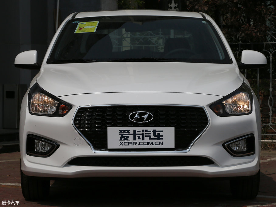 2017款瑞纳1.4l 手动焕彩天窗版