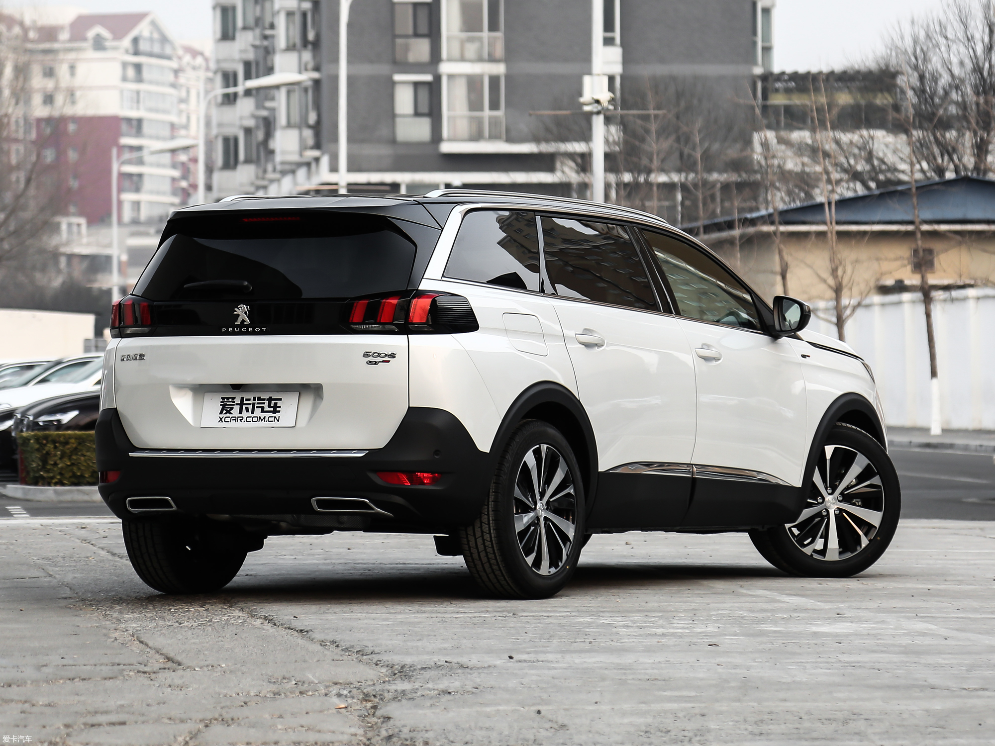 【2019款标致5008380thp 豪华gt版 7座 国v_整体外观_6/155张图片】