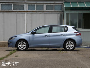 东风标致2015款标致308S
