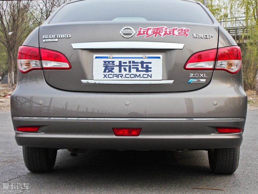 爱卡首页 汽车图片 日产 轩逸经典 2010款2.