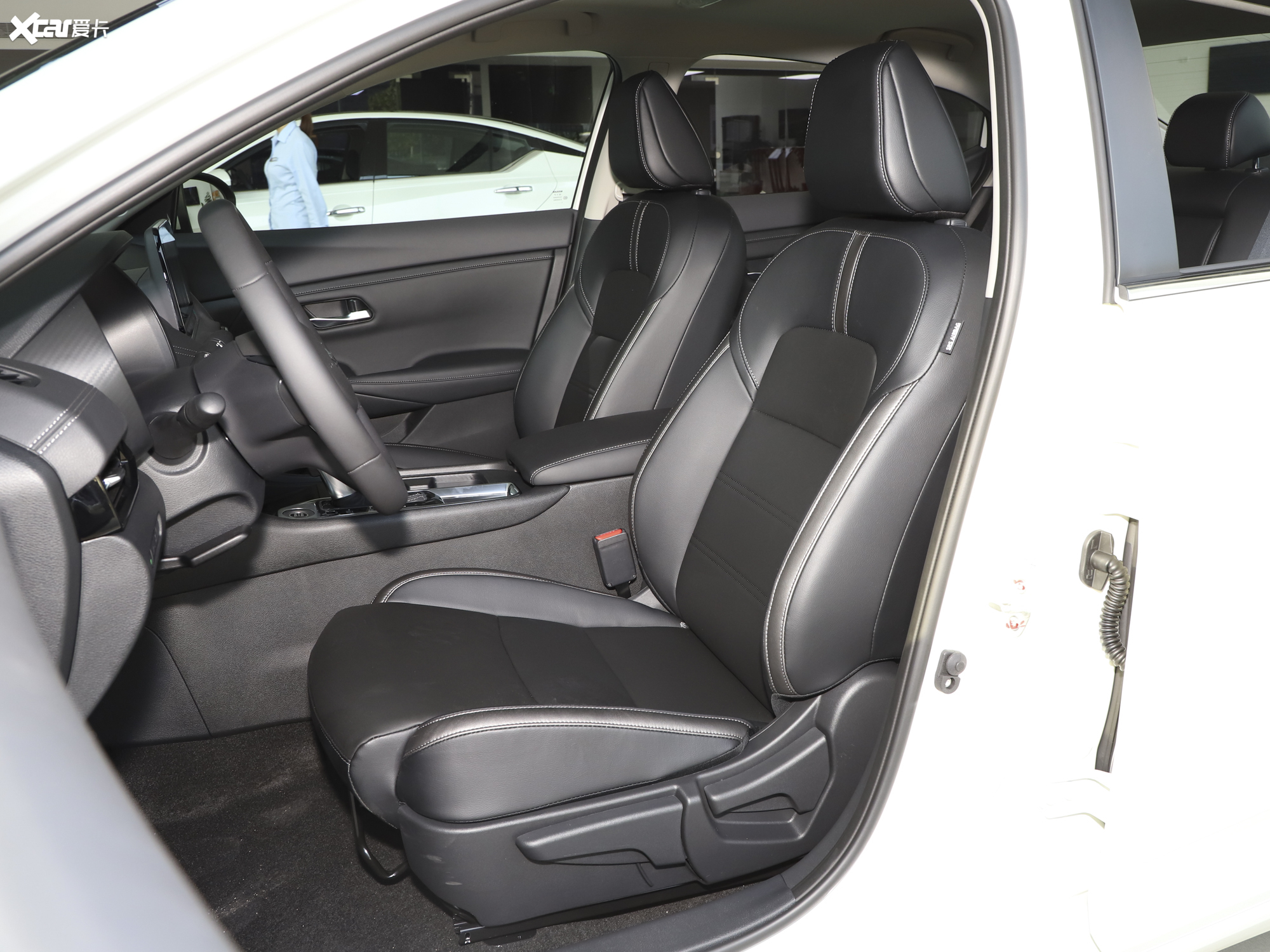 【2022款轩逸1.6l xl cvt悦享版_空间座椅_90/629张图片】_汽车图片大