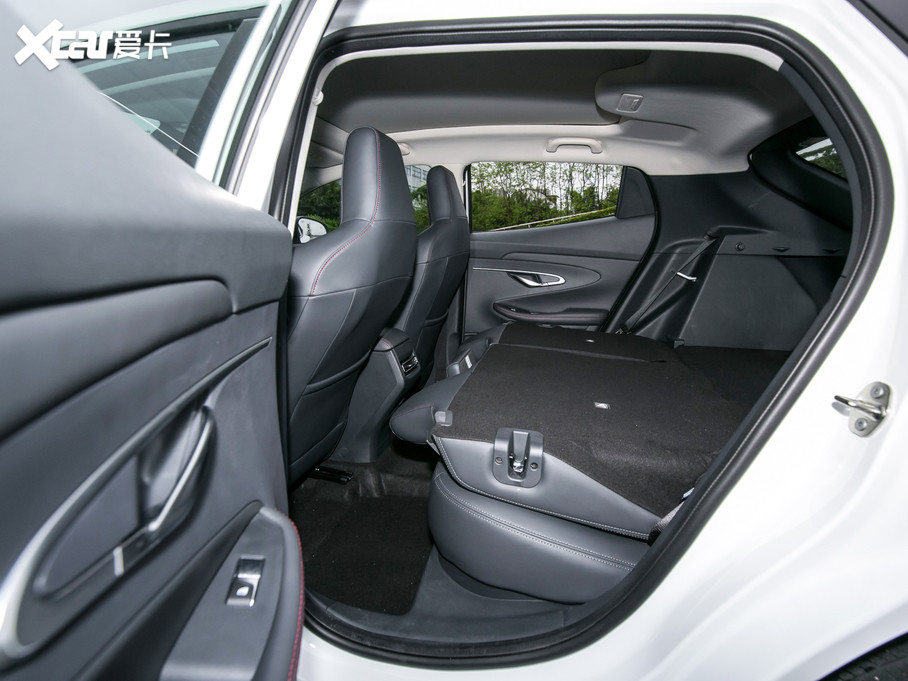 2020款长安uni-t1.5t