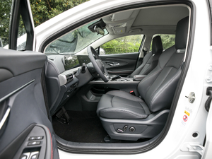 【2020款长安uni-t 1.5t 尊贵型图片】_外观图片-爱卡汽车