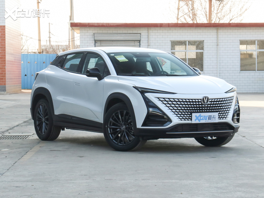 15万预算买SUV，星越L/哈弗H6/UNI-T，谁更适合年轻带娃家庭