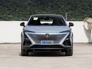 20221.5T  ǰ