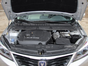 长安乘用车2015款悦翔V7