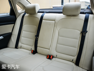 长安乘用车2015款悦翔V7