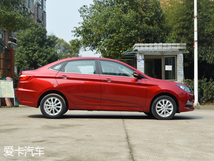 长安乘用车2015款悦翔V7