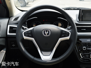 长安乘用车2015款悦翔V7