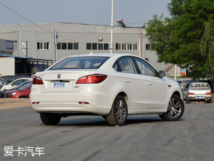 长安乘用车2015款逸动