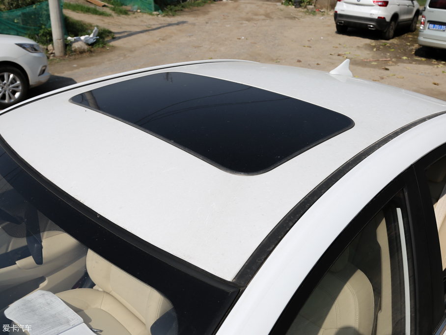2016ݶ 1.6L Զ