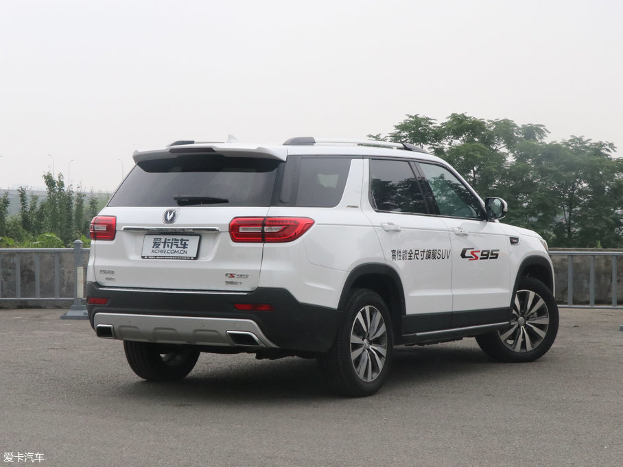 2017款长安cs95 360t 自动四驱智尊版