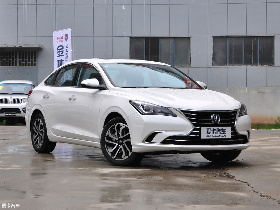 2018款逸动1.6l gdi 自动领尚型