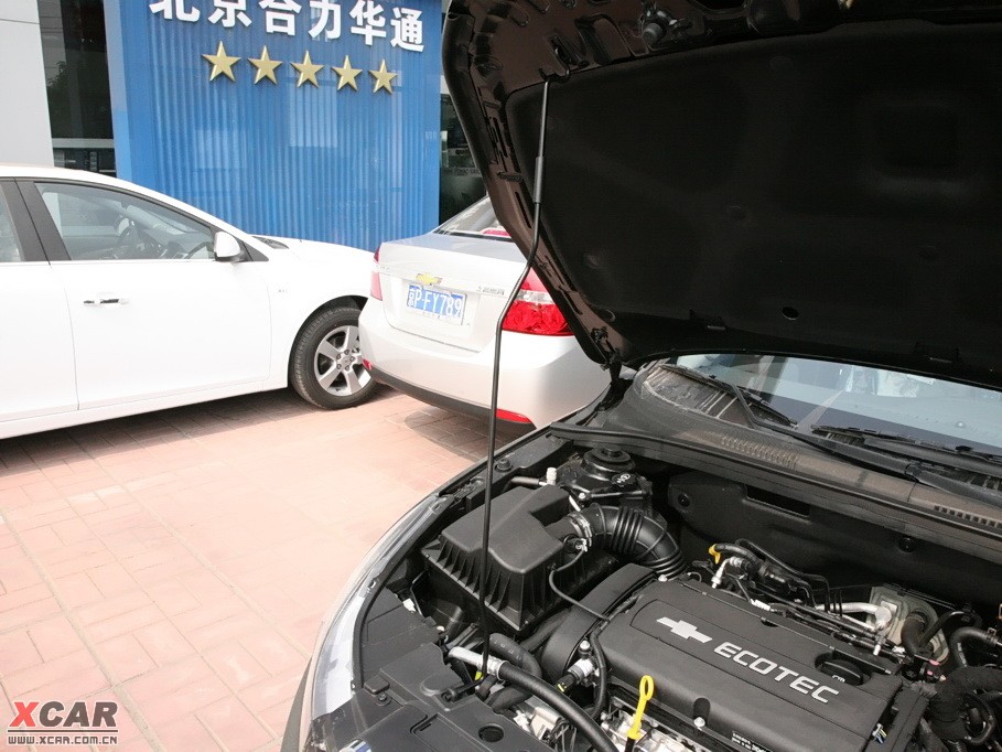 2009³ 1.8L Զ SE